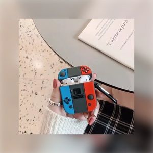 AIRPOD 1 & 2 SILICONE PROTECTIVE CASE W/KEYRING